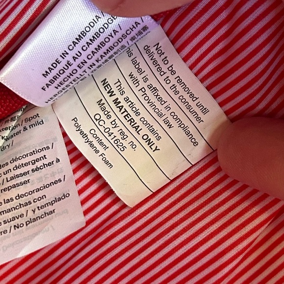 Herschel Supply Co Nova back pack, 15”x 12”x 5” - Picture 13 of 16